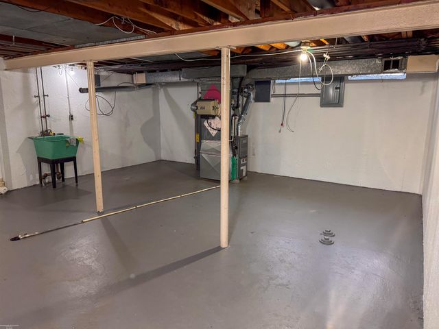8764 Kaltz Avenue, Center Line, MI 48015