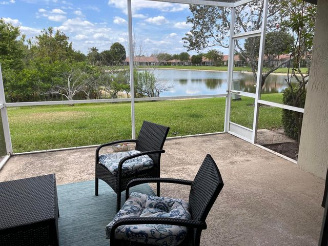 21105 Via Solano, Boca Raton, FL 33433