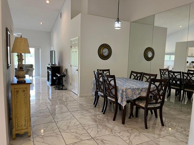 21105 Via Solano, Boca Raton, FL 33433