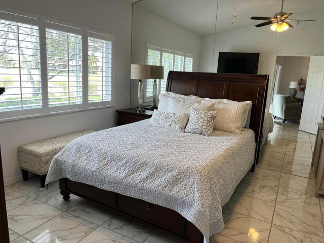 21105 Via Solano, Boca Raton, FL 33433