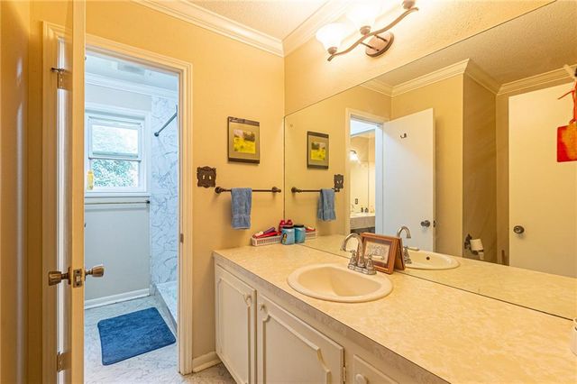 128 RUSTIC MANOR Cove, Pineville, LA 71360