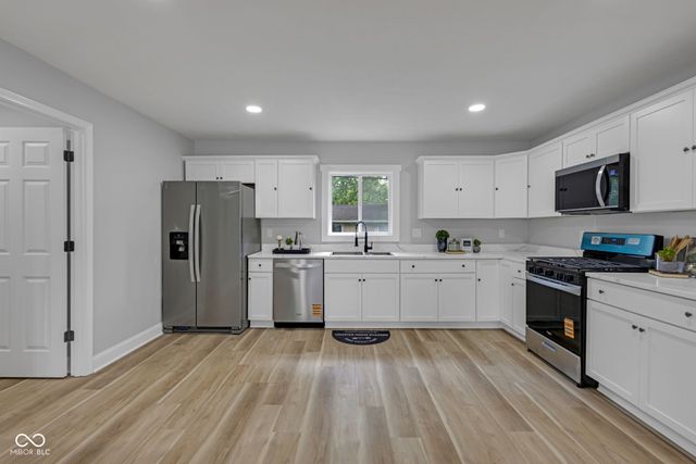 10398 Ethel Street, Carmel, IN 46280