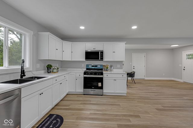 10398 Ethel Street, Carmel, IN 46280