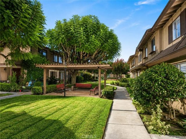 10330 Downey Ave 20, Downey, CA 90241