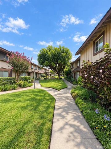 10330 Downey Ave 20, Downey, CA 90241