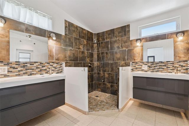 5081 EL DESTINO DRIVE, Leesburg, FL 34748