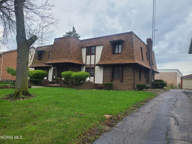 5544 Cresthaven Lane, Toledo, OH 43614