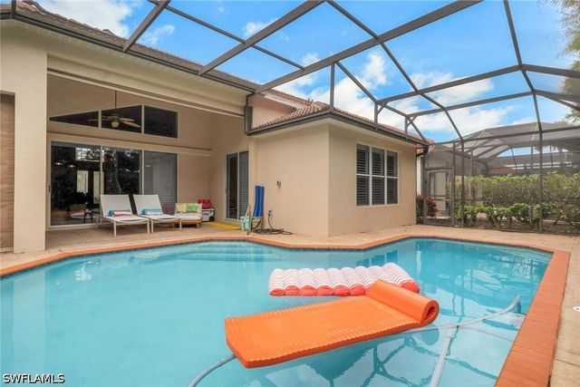 8816 Ventura WAY, Naples, FL 34109