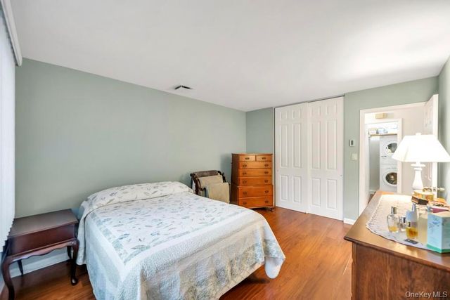 1206 Gotham Drive, Saint James, NY 11780