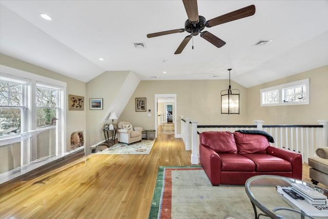 140 Summersea Road, Mashpee, MA 02649