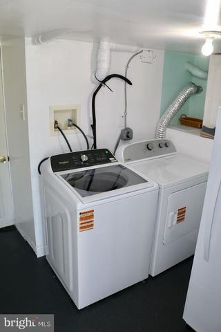 87 E FRANKLIN ST, Ephrata, PA 17522