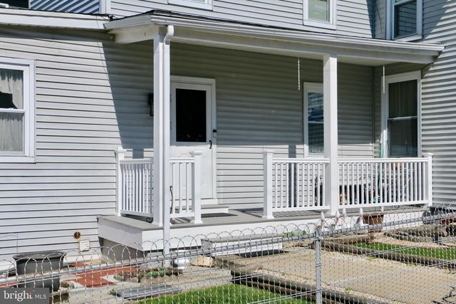 87 E FRANKLIN ST, Ephrata, PA 17522