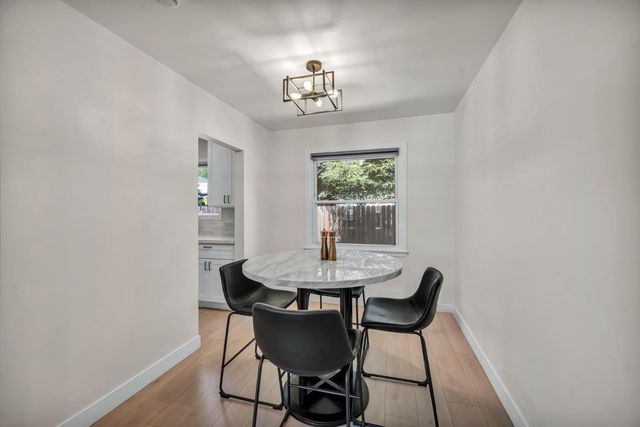 8 17th St, West Sacramento, CA 95691