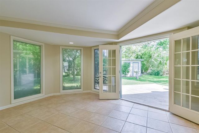 108 Dolphin Avenue, Galveston, TX 77550