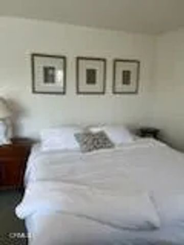 394-396 Hurst Avenue, Ventura, CA 93001