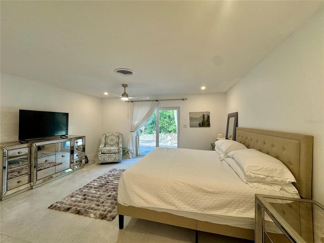 7372 MELALEUCA WAY, Sarasota, FL 34242