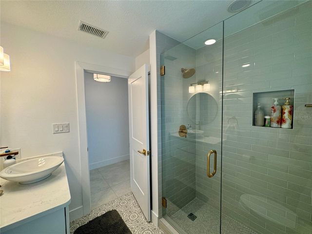 7372 MELALEUCA WAY, Sarasota, FL 34242
