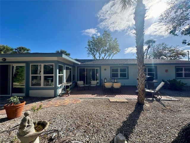 7372 MELALEUCA WAY, Sarasota, FL 34242