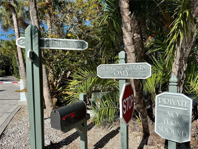 7372 MELALEUCA WAY, Sarasota, FL 34242