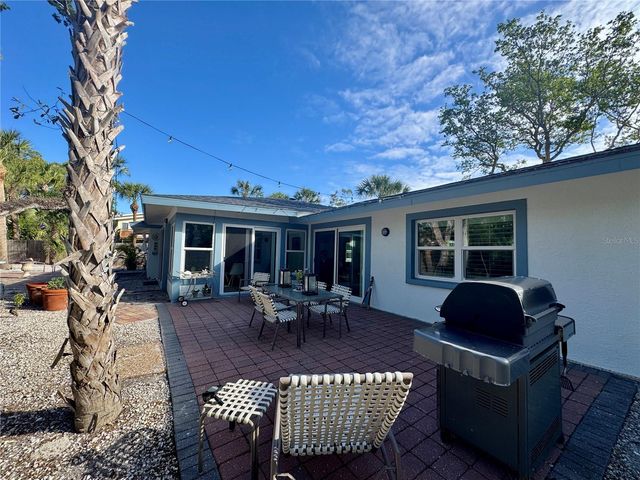7372 MELALEUCA WAY, Sarasota, FL 34242