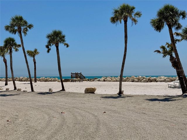 7372 MELALEUCA WAY, Sarasota, FL 34242