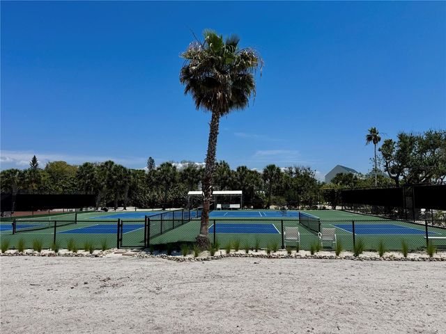 7372 MELALEUCA WAY, Sarasota, FL 34242