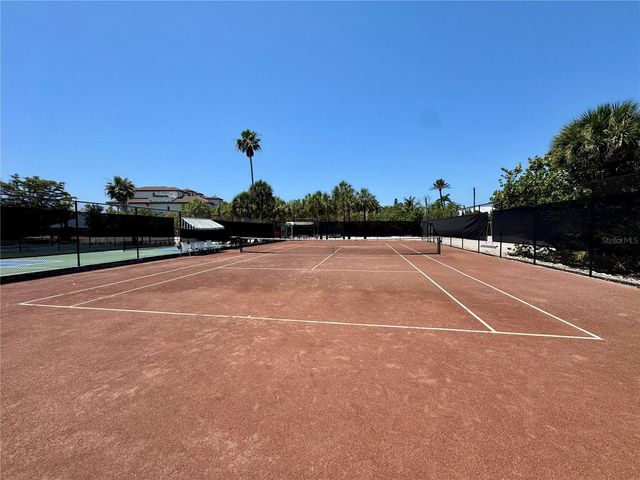 7372 MELALEUCA WAY, Sarasota, FL 34242