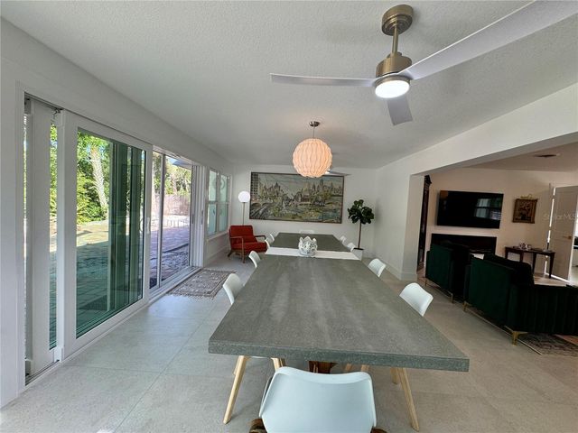 7372 MELALEUCA WAY, Sarasota, FL 34242