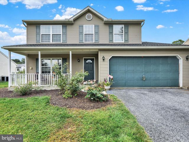 71 CORNERSTONE DR, Blandon, PA 19510