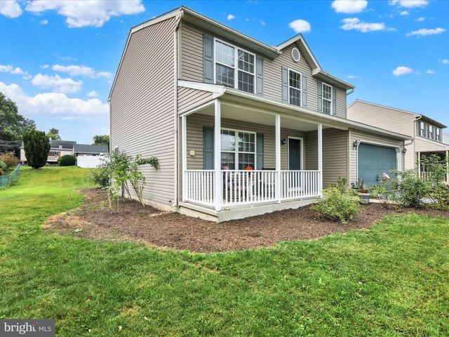 71 CORNERSTONE DR, Blandon, PA 19510