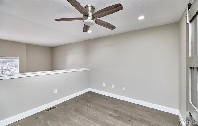200 S Kirkwood Road, Kirkwood, MO 63122