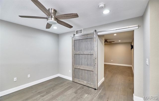 200 S Kirkwood Road, Kirkwood, MO 63122