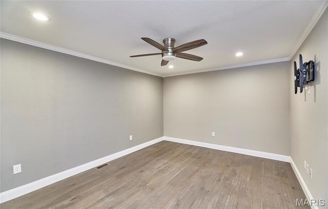 200 S Kirkwood Road, Kirkwood, MO 63122