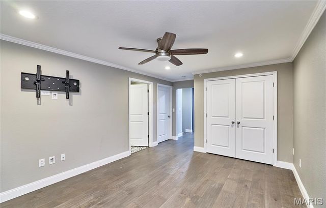 200 S Kirkwood Road, Kirkwood, MO 63122