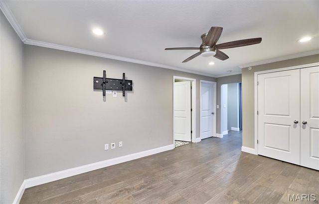 200 S Kirkwood Road, Kirkwood, MO 63122