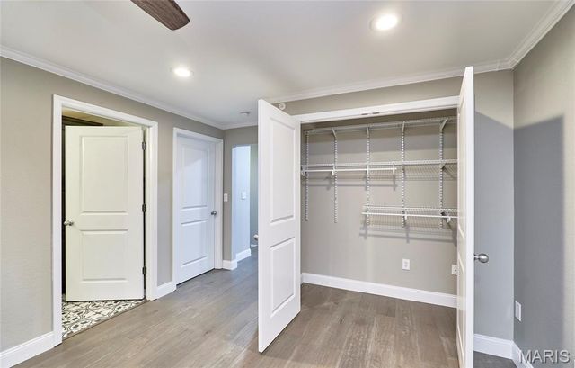 200 S Kirkwood Road, Kirkwood, MO 63122