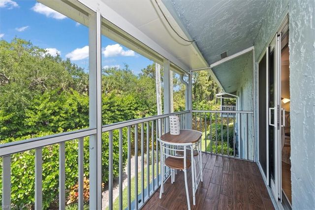200 Palm DR 4, Naples, FL 34112