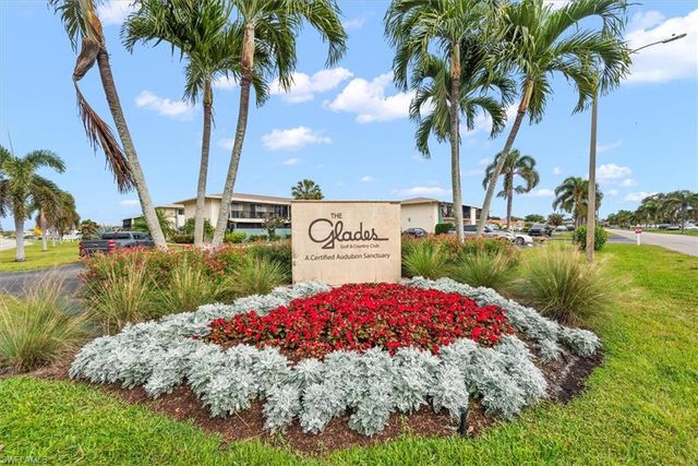 200 Palm DR 4, Naples, FL 34112