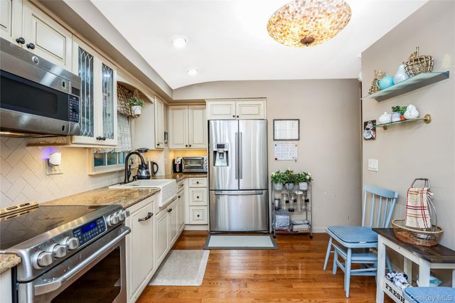 146 Elm Street, Ronkonkoma, NY 11779