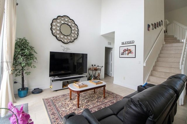 1910 SE 14th Circle, Homestead, FL 33035