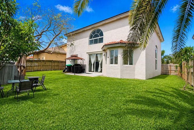 1910 SE 14th Circle, Homestead, FL 33035