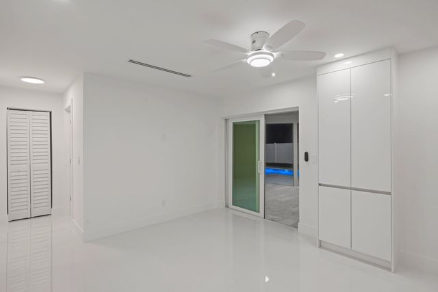 979 NW 8th Street, Boca Raton, FL 33486