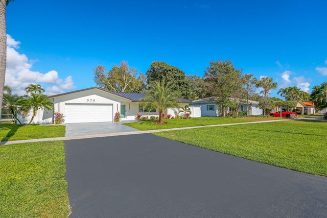 979 NW 8th Street, Boca Raton, FL 33486