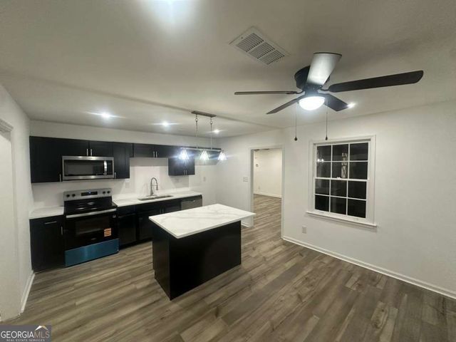 1411 Fairview Drive, Stockbridge, GA 30281