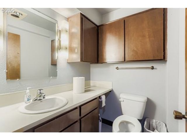 24353 S RIDGE Rd, Beavercreek, OR 97004