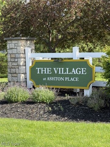 8700 Wakefield Run, North Ridgeville, OH 44039