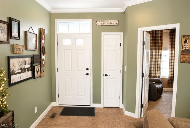 8700 Wakefield Run, North Ridgeville, OH 44039