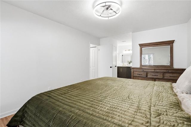 4013 Lake Pointe Circle, Roswell, GA 30075