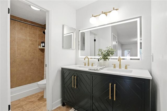 4013 Lake Pointe Circle, Roswell, GA 30075