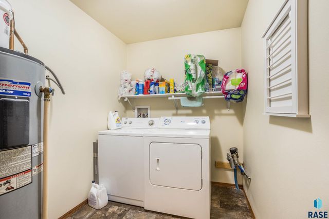 3865 N Galaxy Ln Lane, Sioux Falls, SD 57107